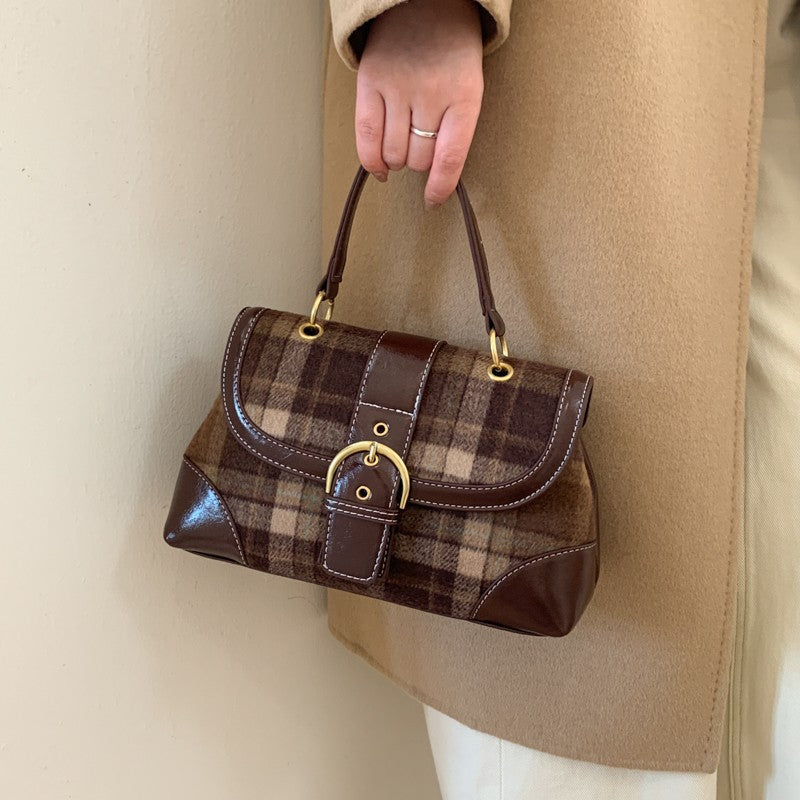 Sophisticated And Refined Crossbody Bag Fashionable